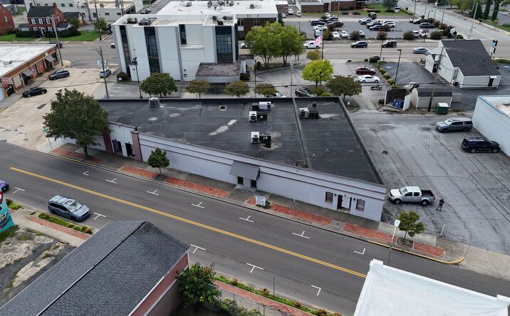 Pictures of Mixed Use, Office, Retail property located at 440 E Sullivan St, Kingsport, TN 37660 for sales - image #1