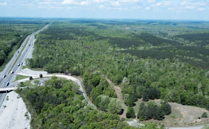 Pictures of Land property located at 2 Birdsong Rd, Holladay, TN 38341 for sales - image #1