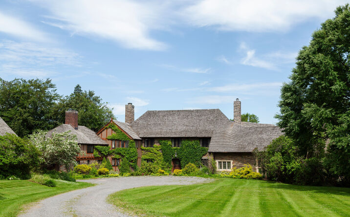 Pictures of Hospitality property located at 352 Galli Curci Rd, Margaretville, NY 12406 for sales - image #1