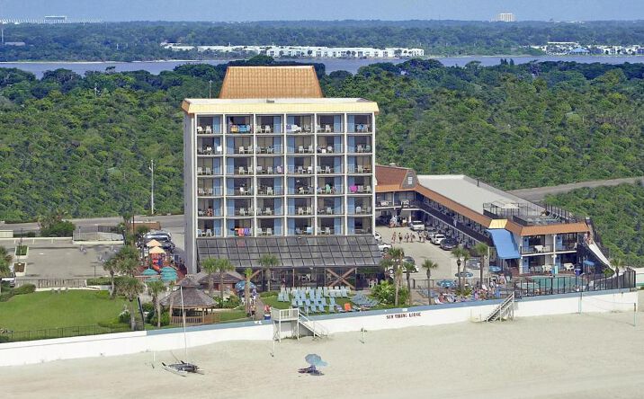 Pictures of Hospitality property located at 2411 S Atlantic Ave, Daytona Beach, FL 32118 for sales - image #1