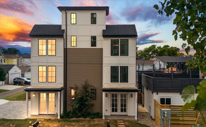 Pictures of Mixed Use property located at 1507 55th Ave N, Nashville, TN 37209 for sales - image #1
