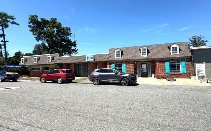 Pictures of Office property located at 4290, Marianna, FL 32446 for sales - image #1