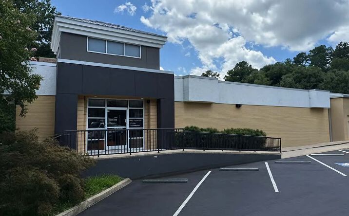 Pictures of Office property located at 3613 Haworth Dr, Raleigh, NC 27609 for sales - image #1