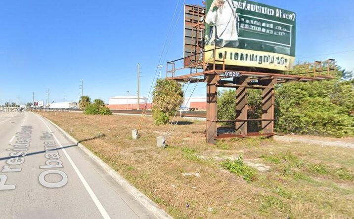 Pictures of Land, Industrial property located at 0 Dixie Hwy, Riviera Beach, FL 33404 for sales - image #1
