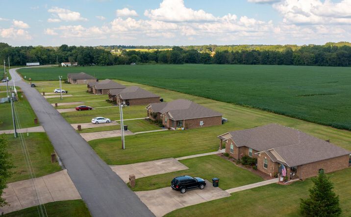 Pictures of Multifamily property located at 56 Mattox Rd, Lawrenceburg, TN 38464 for sales - image #1