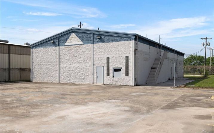 Pictures of Industrial property located at 2041 Amistad Dr, San Benito, TX 78586 for sales - image #1