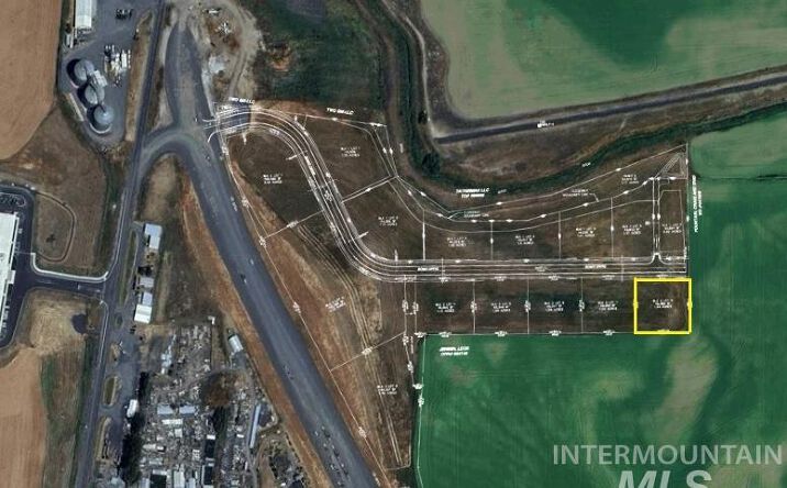 Pictures of Land property located at TBD Block 2, Lot 8, Somo Dr, Moscow, ID 83843 for sales - image #1