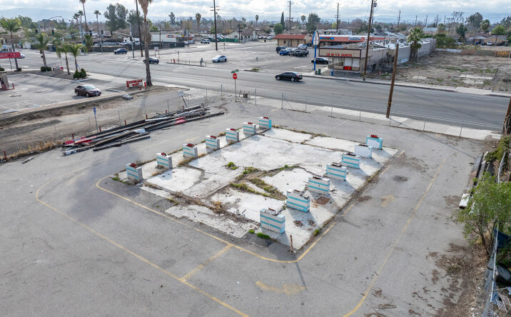 Pictures of Land property located at 26468 Base Line St, Highland, CA 92346 for sales - image #1
