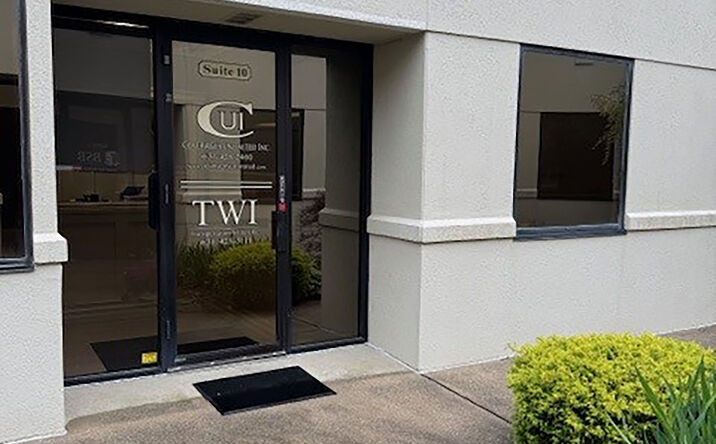 Pictures of Office property located at 201 Moreland Rd, Hauppauge, NY 11788 for sales - image #1