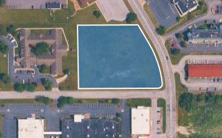 Pictures of Land property located at 780 E 83rd Ave, Merrillville, IN 46410 for sales - image #1