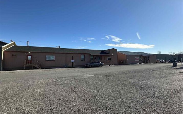 Pictures of Retail, Office property located at 200 & 210 N Volland St, Kennewick, WA 99336 for sales - image #1