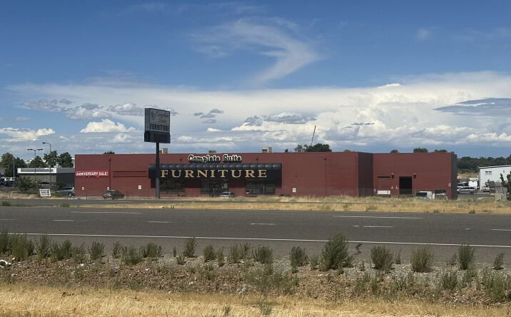 Pictures of Retail property located at 1911 Fowler St, Richland, WA 99352 for sales - image #1