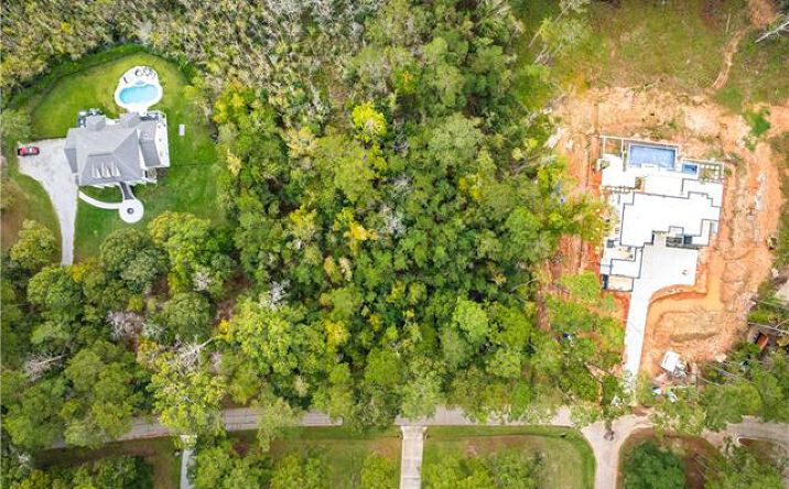 Pictures of Land property located at 210 Mattingly Ln, Madisonville, LA 70447 for sales - image #1