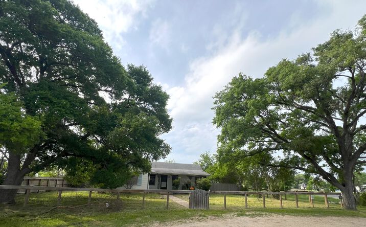 Pictures of Special Purpose property located at 5619 FM 535 Unit A, Cedar Creek, TX 78612 for sales - image #1