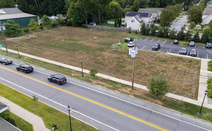 Pictures of Land property located at 237 Washington Street, Saratoga Springs, NY 12866 for sales - image #1