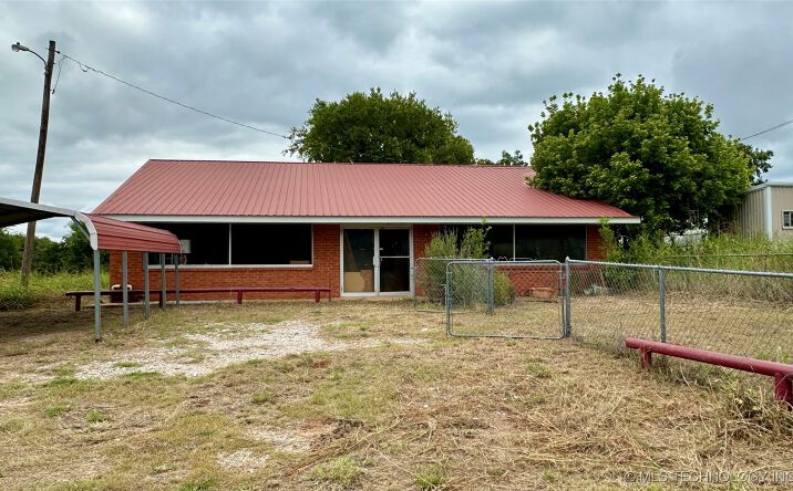 Pictures of Business for Sale property located at 906 6th Street NW, Ryan, OK 73565 for sales - image #1