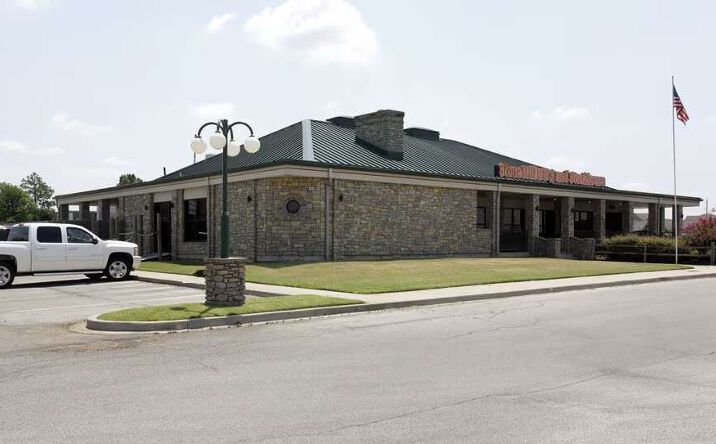 Pictures of Retail, Office, Industrial property located at 2000 W Reno St, Broken Arrow, OK 74012 for sales - image #1