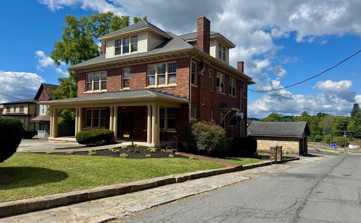 Pictures of Retail, Office, Industrial property located at S. Oakwood Ave., Beckley, WV 25801 for sales - image #1