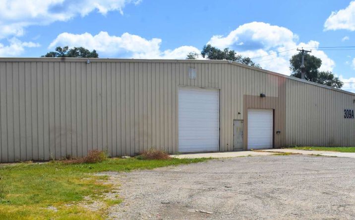 Pictures of Industrial property located at 301-309 SE 8th St, Des Moines, IA 50309 for sales - image #1