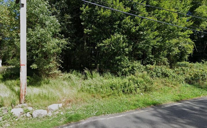 Pictures of Land property located at 1 Mayer Ln, Pomona, NY 10970 for sales - image #1