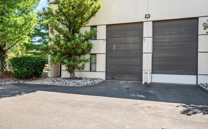 Pictures of Industrial property located at 14 Ilene Ct, Hillsborough Township, NJ 08844 for sales - image #1