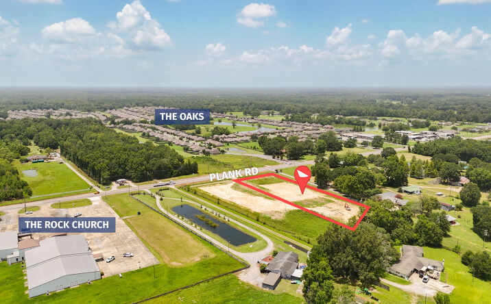 Pictures of Land property located at 20610, 20630 Plank Rd, Zachary, LA 70791 for sales - image #1