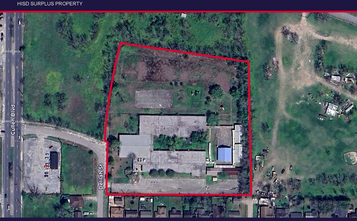 Pictures of Retail, Land property located at 8701 Delilah St, Houston, TX 77033 for sales - image #1