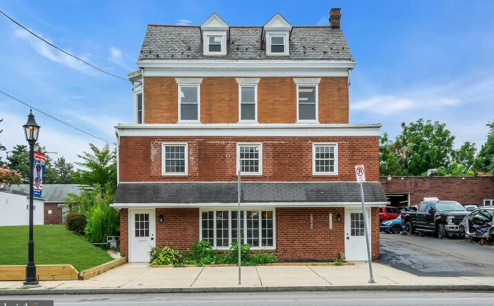 Pictures of Retail, Office, Mixed Use property located at 608 Huntingdon Pike, Jenkintown, PA 19046 for sales - image #1
