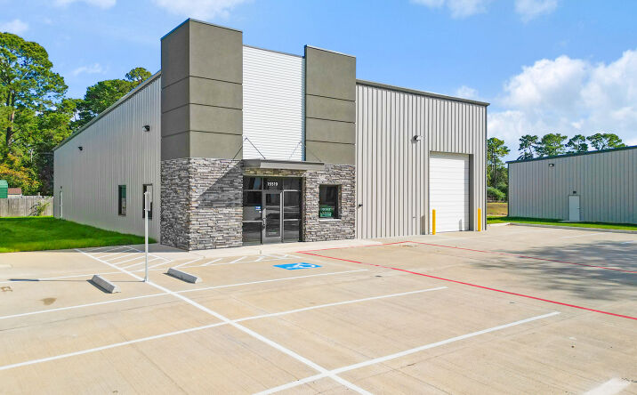 Pictures of Industrial property located at 15519 Jarvis Rd, Cypress, TX 77429 for sales - image #1
