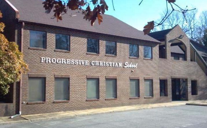 Pictures of Retail property located at 1276 Bannister Cir, Waldorf, MD 20602 for sales - image #1