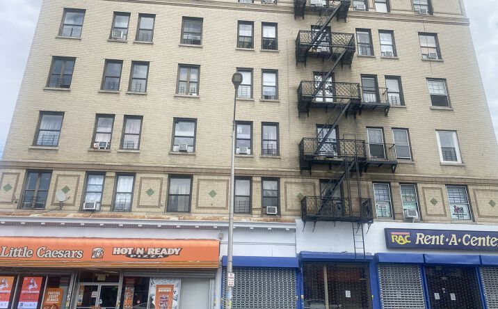 Pictures of Mixed Use, Multifamily, Retail property located at 490 South Broadway, Yonkers, Yonkers, NY 10705 for sales - image #1