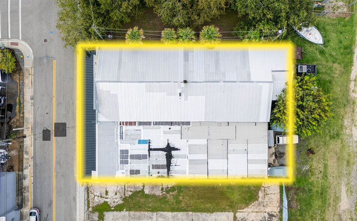 Pictures of Industrial property located at 117 N Charles Street, Daytona Beach, FL 32114 for sales - image #1
