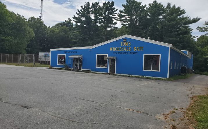 Pictures of Business for Sale, Industrial, Land, Retail, Self Storage property located at 352 W Grove St, Middleboro, MA 02346 for sales - image #1