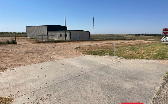 Pictures of Industrial property located at 1897 US-87, Tahoka, TX 79373 for sales - image #1