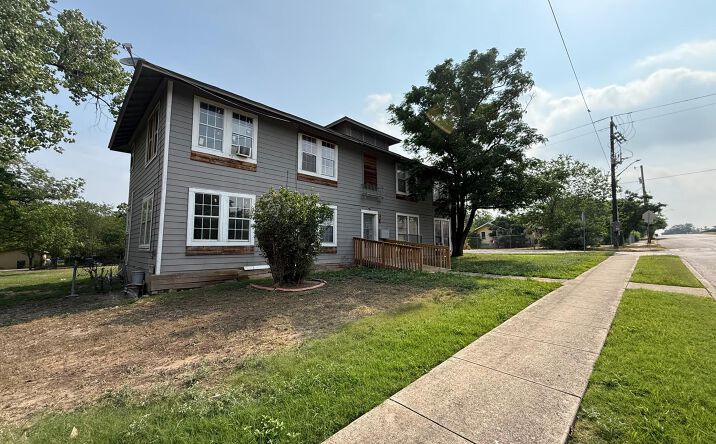 Pictures of Multifamily property located at 541 Hammond Ave, San Antonio, TX 78210 for sales - image #1