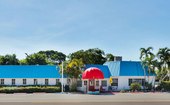 Pictures of Retail property located at 81901 Overseas Hwy, Islamorada, FL 33036 for sales - image #1