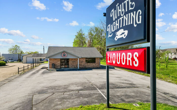 Pictures of Business for Sale, Mixed Use, Retail property located at 3196 W Parrish Ave, Owensboro, KY 42301 for sales - image #1