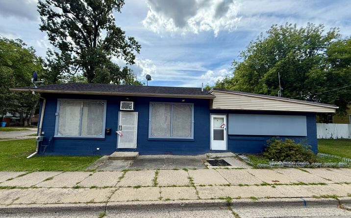 Pictures of Retail property located at 1616 Perkins, Lansing, MI 48912 for sales - image #1