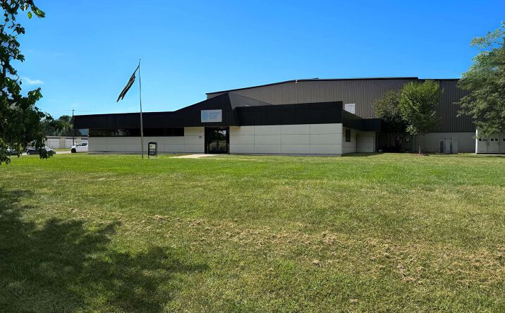 Pictures of Office, Industrial property located at 100 Transfer Dr, Highland, MI 48357 for sales - image #1