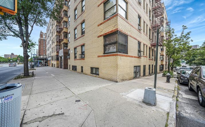 Pictures of Land property located at 860 Grand Concourse 2R, New York, NY 10451 for sales - image #1