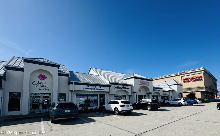 Pictures of Business for Sale, Retail property located at 214 W Cocoa Beach Cswy Causeway, Cocoa Beach, FL 32931 for sales - image #1