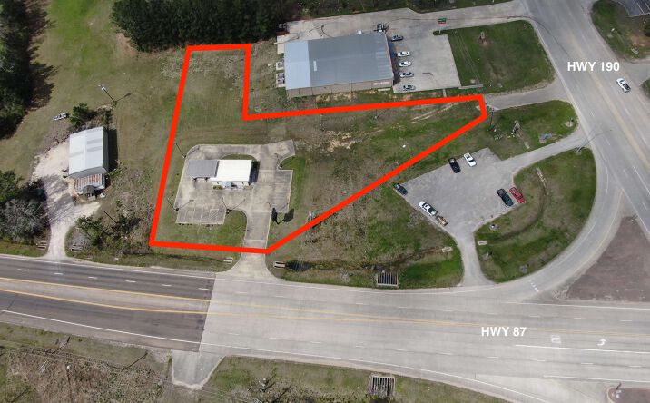 Pictures of Land, Office, Retail property located at 206 TX-87, Newton, TX 75966 for sales - image #1