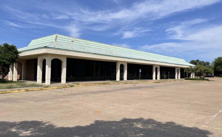 Pictures of Retail property located at 14601 Inwood Rd, Addison, TX 75001 for sales - image #1