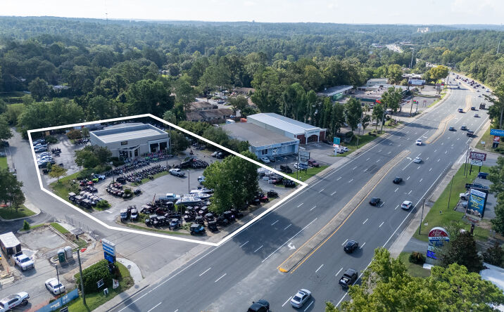 Pictures of Office property located at 3355 Capital Cir NE, Tallahassee, FL 32308 for sales - image #1
