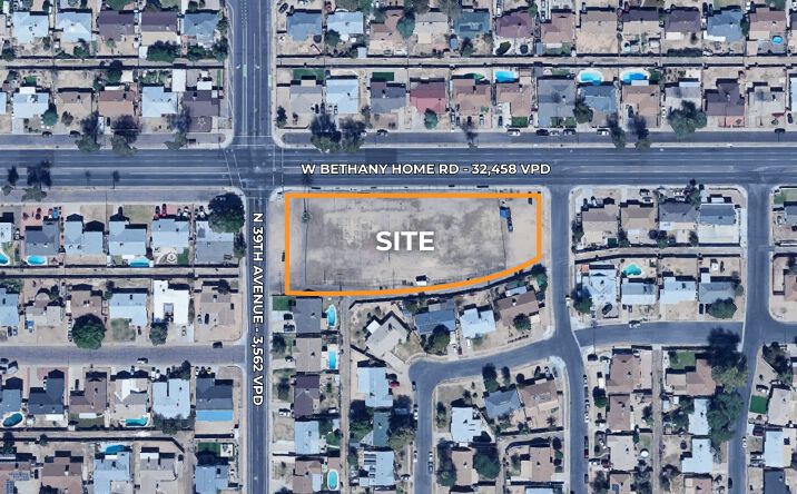 Pictures of Land property located at 3823 W Bethany Home Rd, Phoenix, AZ 85019 for sales - image #1