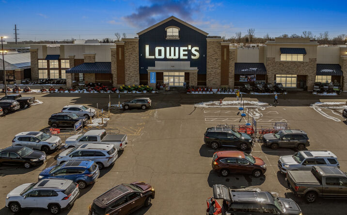 Pictures of Retail property located at 11201 Fountains Dr, Maple Grove, MN 55369 for sales - image #1