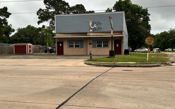 Pictures of Land, Mixed Use, Retail, Special Purpose property located at 2329 Cedar Dr, La Marque, TX 77568 for sales - image #1