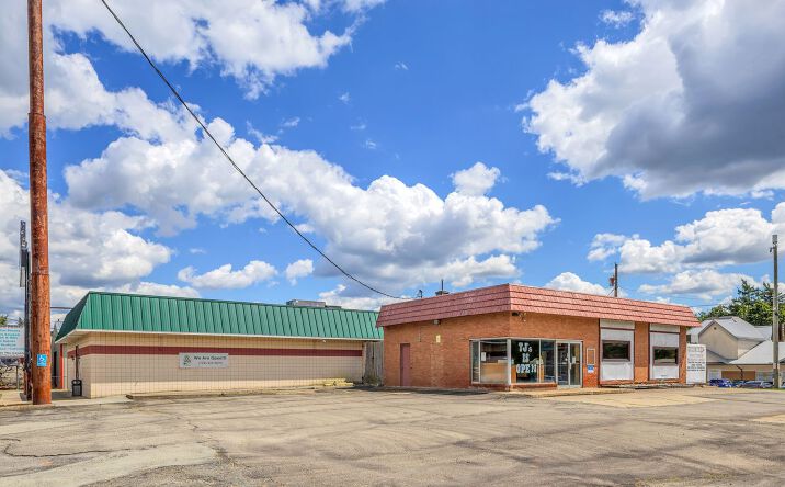 Pictures of Business for Sale, Mixed Use, Retail property located at 110 E Pennsylvania Ave, New Stanton, PA 15672 for sales - image #1