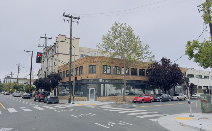 Pictures of Office property located at 651 Thomas L Berkley Way, Oakland, CA 94612 for sales - image #1