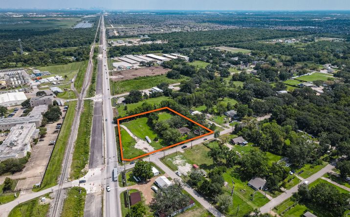 Pictures of Land property located at 119 East Dallas Street Fres, Fresno, TX 77545 for sales - image #1